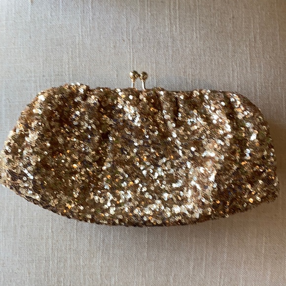 Handbags - Belle Badgley Mischka Clutch